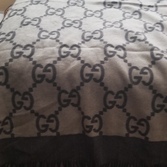 Gucci Other - Gucci blanket